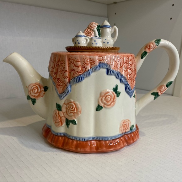 Vintage Fitz & Floyd 1988 English Garden Teapot with Tea Set Tablecloth Roses - Picture 2 of 16
